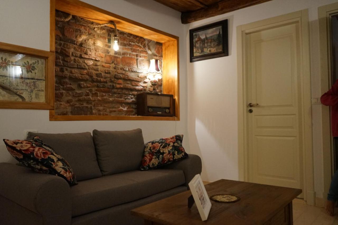 Ferienwohnung Crown Of Karolina Brașov Exterior foto